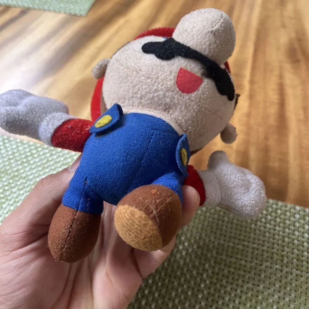 Small Nintendo Super Mario‎ Bros Plush Toy